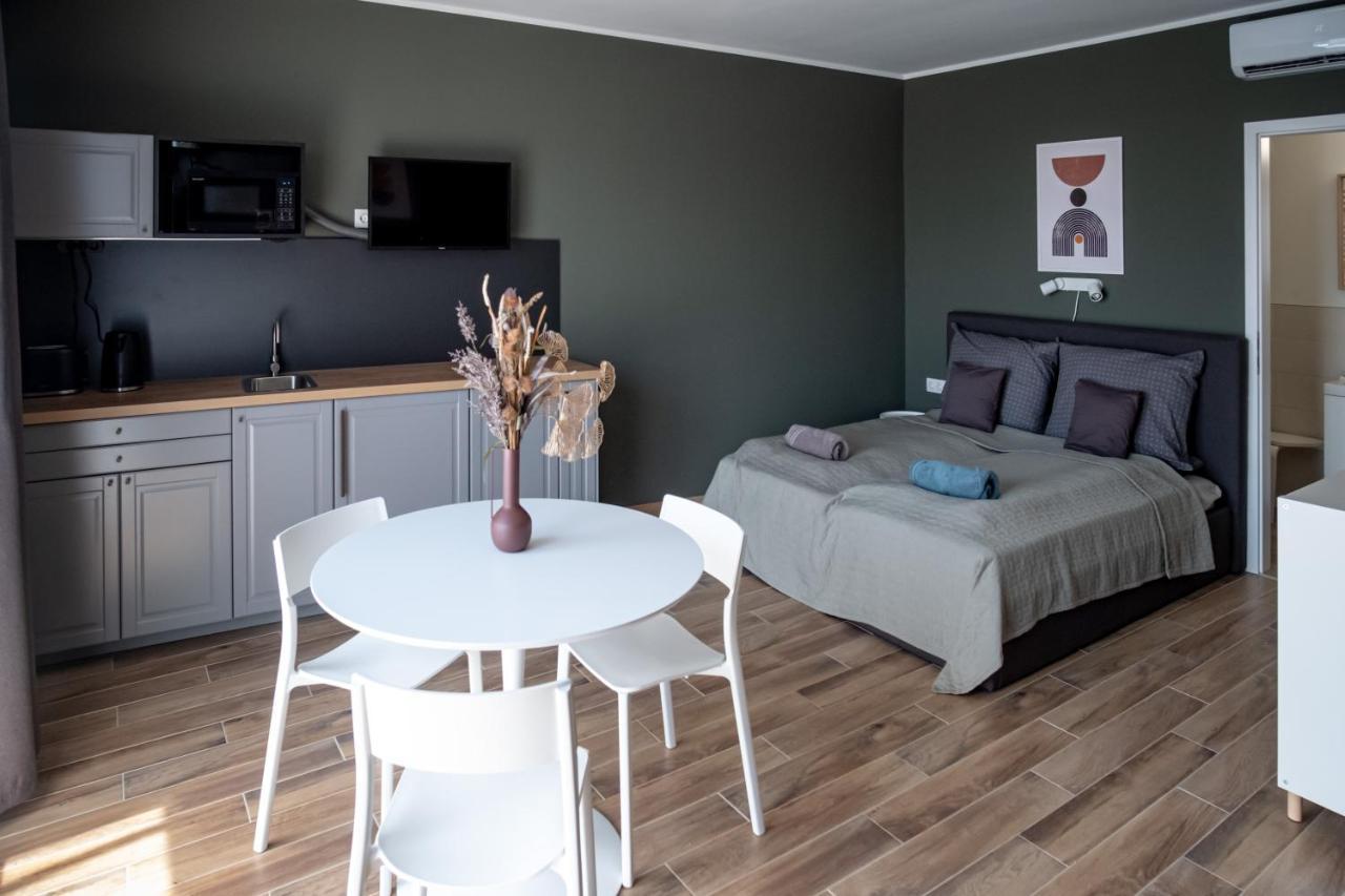 Griff 1. Apartman Pécs Exteriör bild